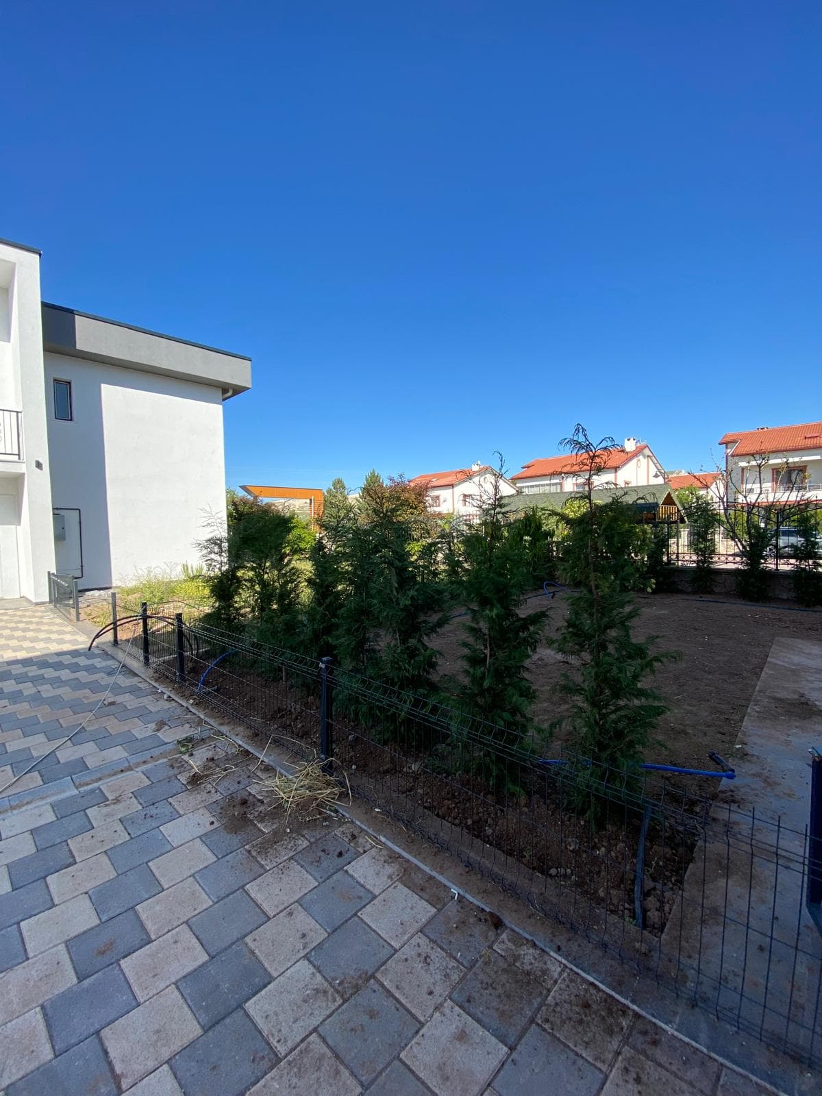 Modern Villa Bahçe Tasarımı